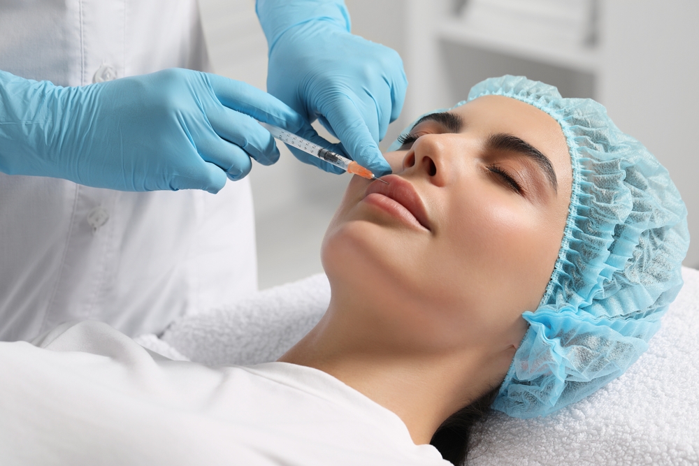 Full vs Mini: Which Is the Best Lip Filler Treatment in Pensacola, Florida?